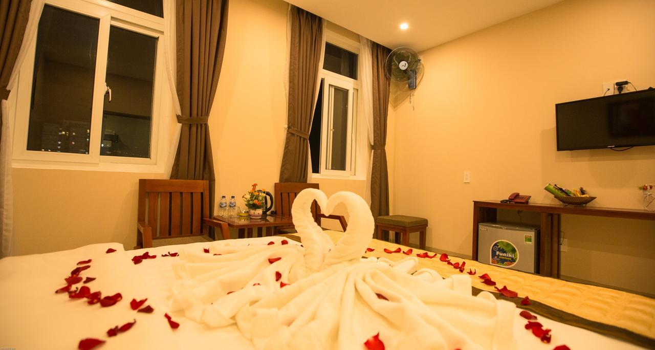 Thanh Ha Hotel Da Nang Bagian luar foto